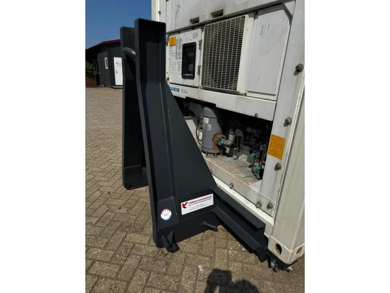 Vernooy 20FT 8.6 REEFER MET SLEDE - Vernooy
